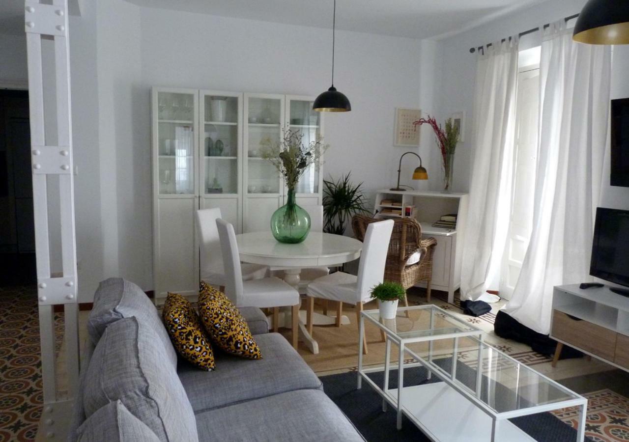 Rodo Arenal Apartment Севиля Екстериор снимка