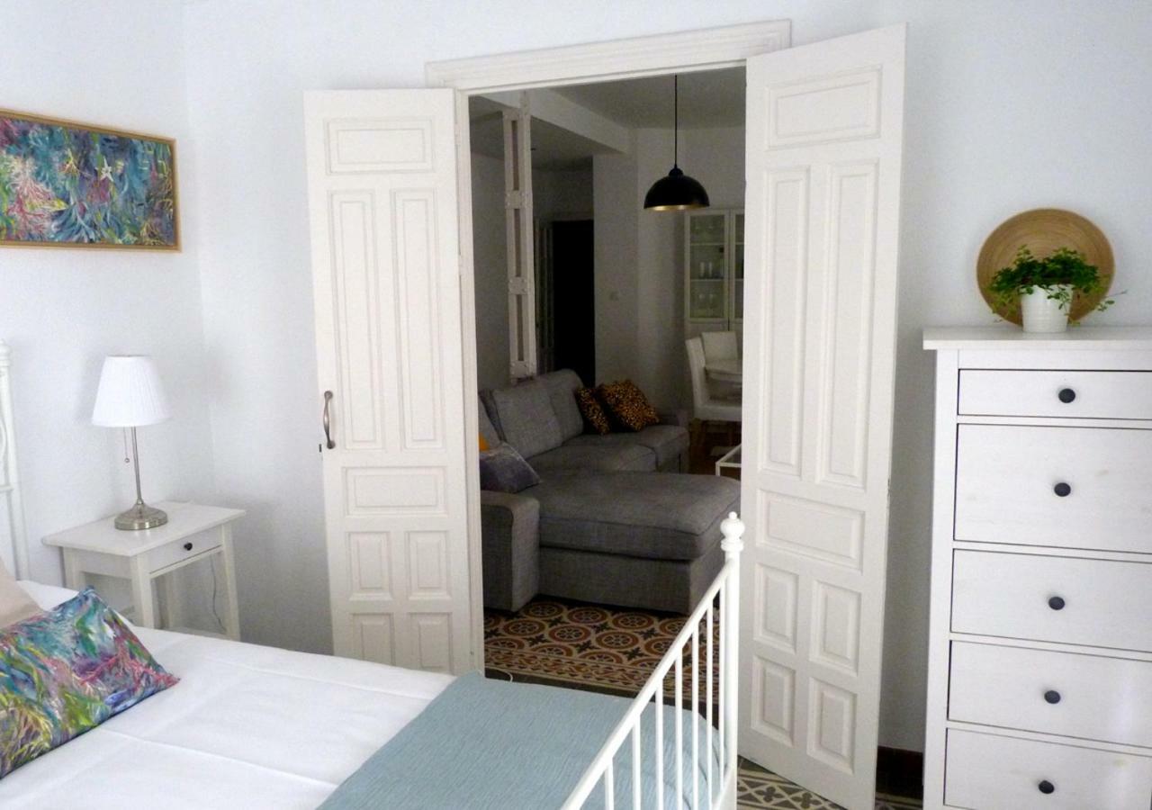 Rodo Arenal Apartment Севиля Екстериор снимка