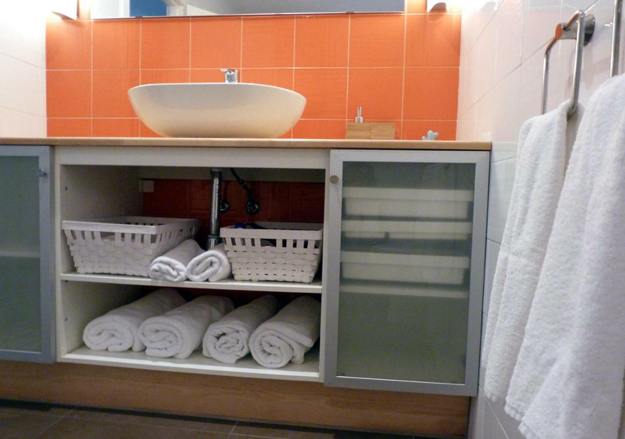 Rodo Arenal Apartment Севиля Екстериор снимка