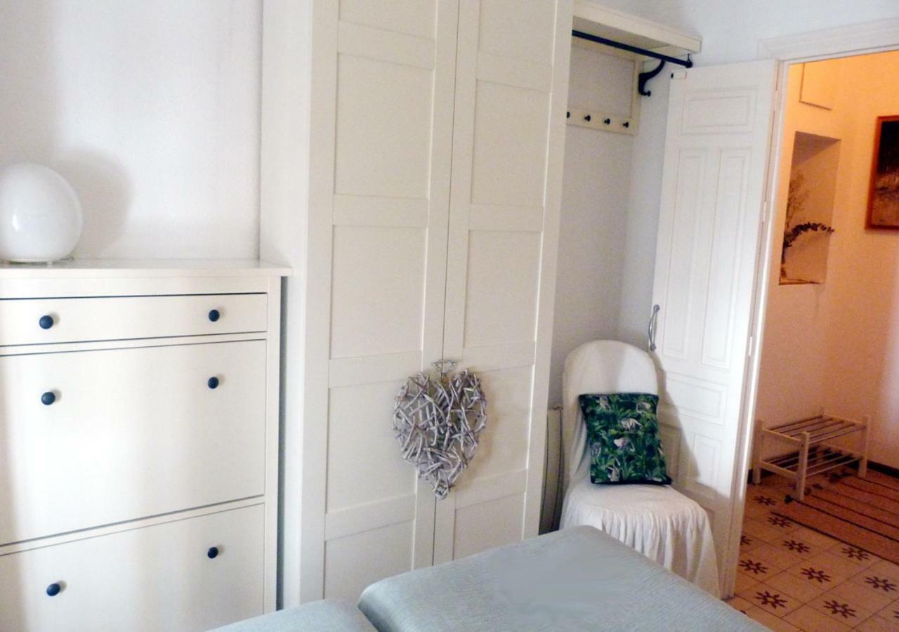 Rodo Arenal Apartment Севиля Екстериор снимка